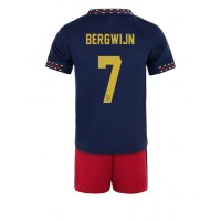 Dres Ajax Steven Bergwijn #7 Gostujuci za djecu 2022-23 Kratak Rukav (+ kratke hlače)